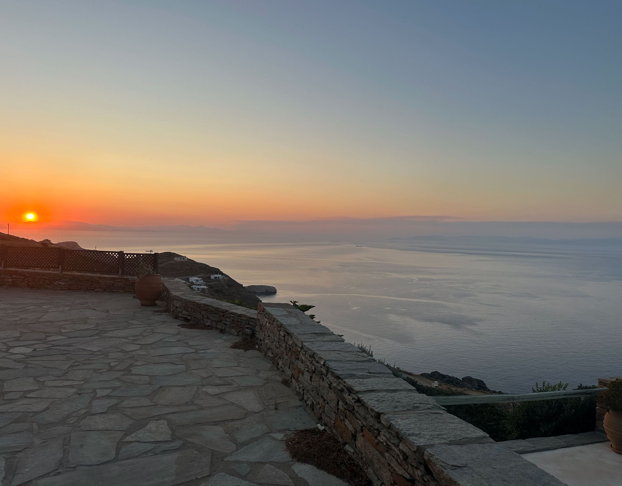 Terrace corner with sea view at Kea (Tzia) maisonette