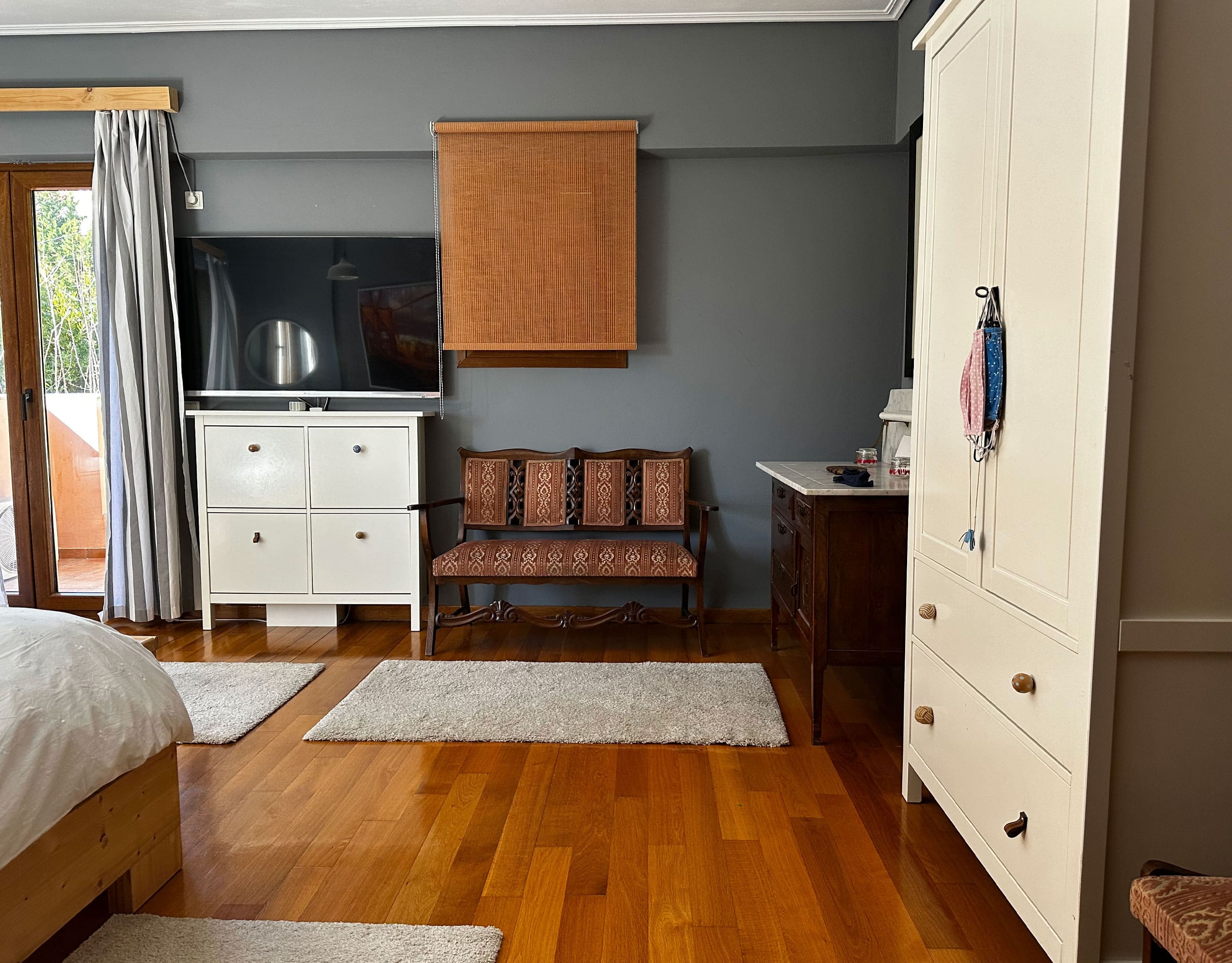 Plot | Thrakomakedones16